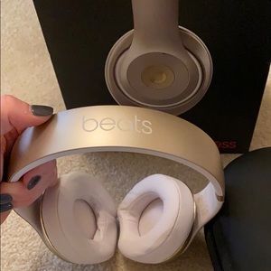 Beats Studio Wireless Headphones